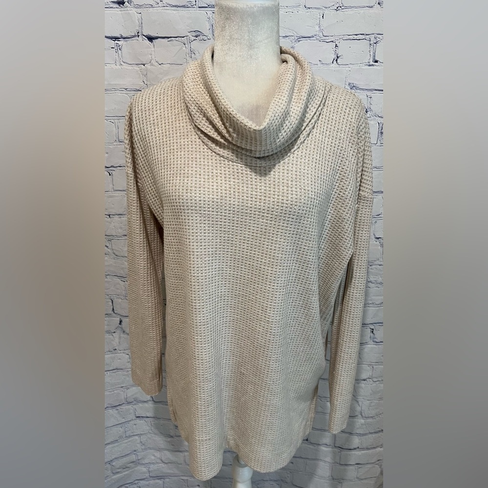 Ann Taylor Loft Cream And Gold Waffle Cowl Neck Shirt Size Medium